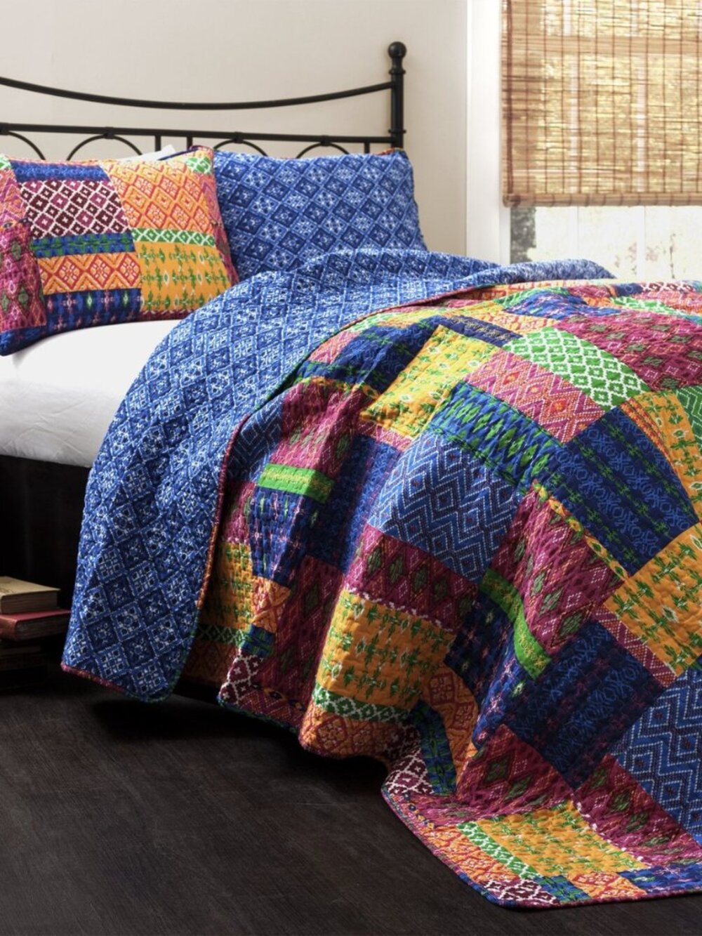 Misha Reversible Cotton Quilt Queen Size 3 Piece Set Full/Queen Fuchsia & Navy